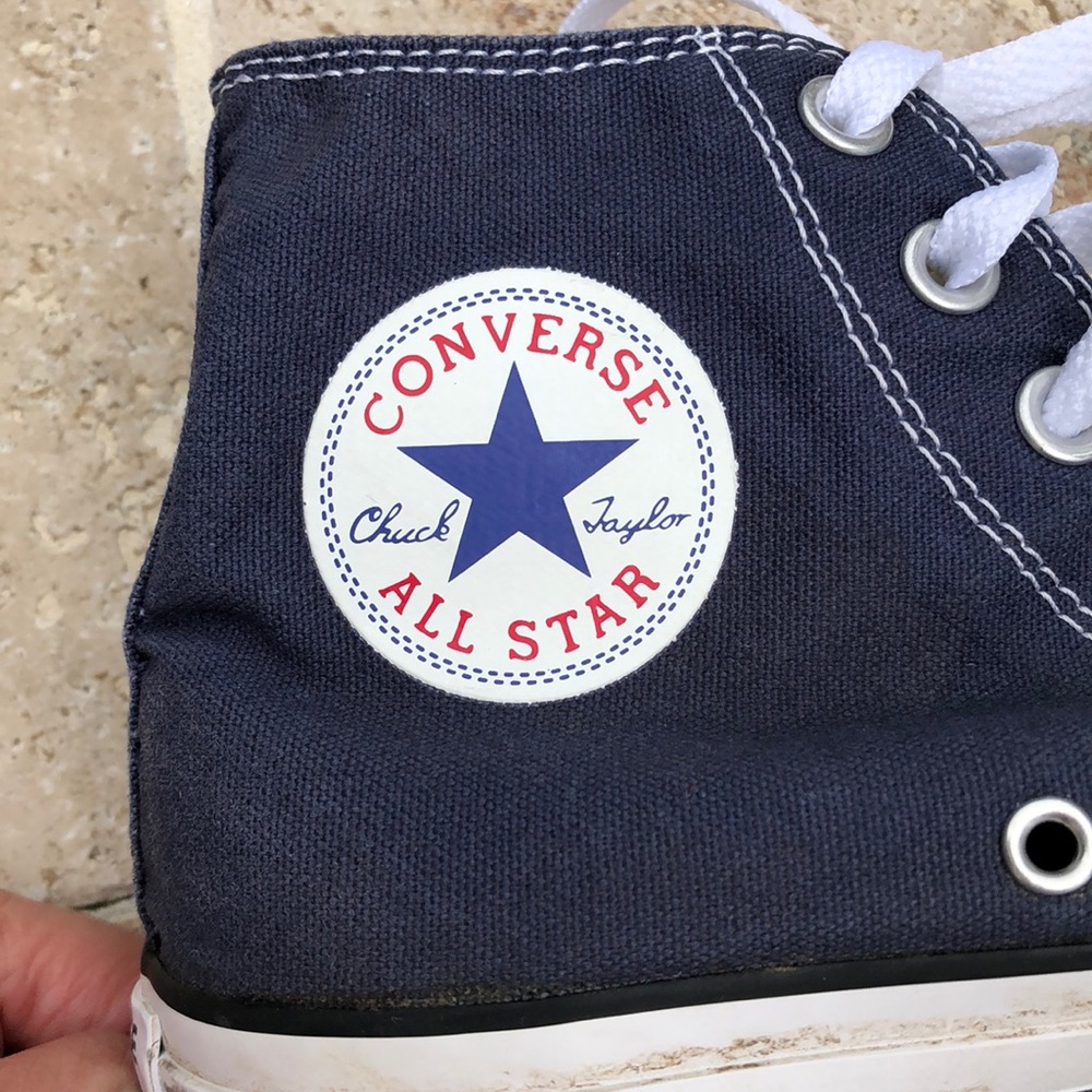 Converse High Tops. EUC.